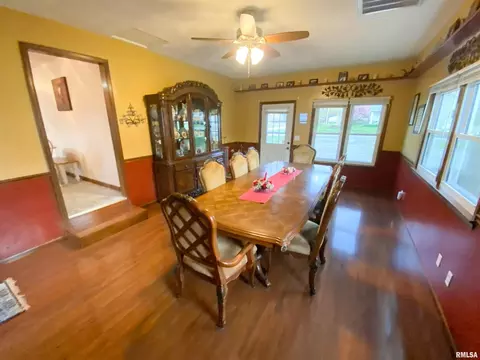 400 Hickory St, Flora, IL 62839 photo 24