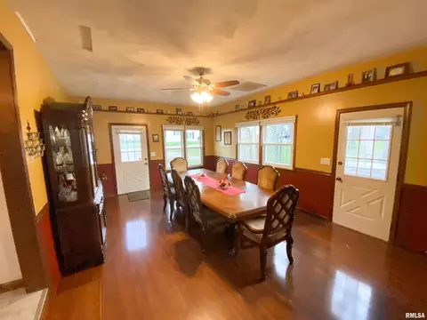 400 Hickory St, Flora, IL 62839 photo 23