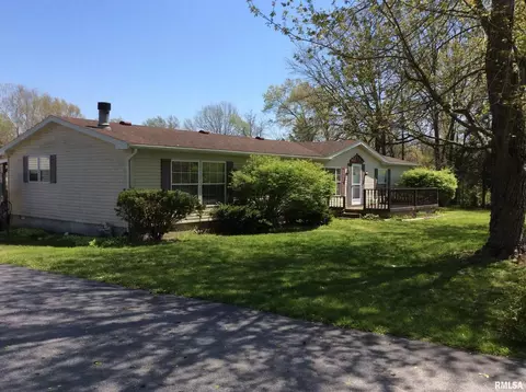 102 N Garrison St, Christopher, IL 62822 photo 38
