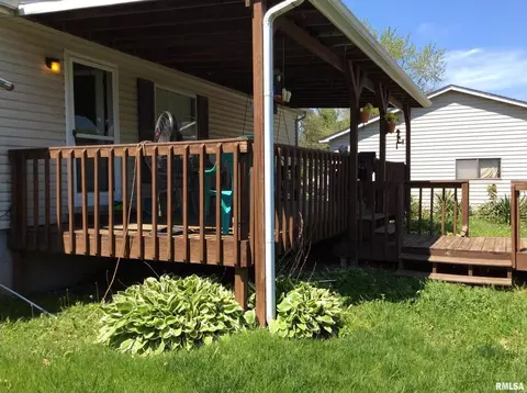 102 N Garrison St, Christopher, IL 62822 photo 33