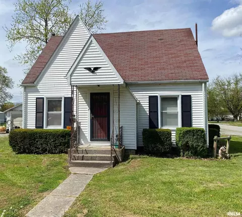 235 Park Ave, Flora, IL 62839 photo 3