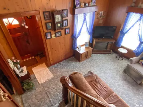 235 Park Ave, Flora, IL 62839 photo 12