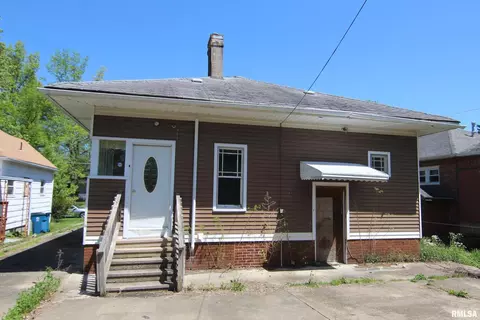 603 S Emma St, Christopher, IL 62822 photo 4