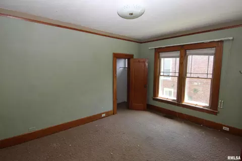 603 S Emma St, Christopher, IL 62822 photo 14