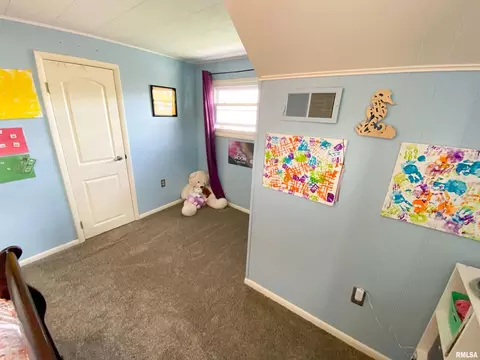 601 W 7th St, Flora, IL 62839 photo 36