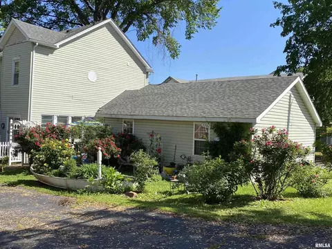 504 S Main St, Anna, IL 62906 photo 4