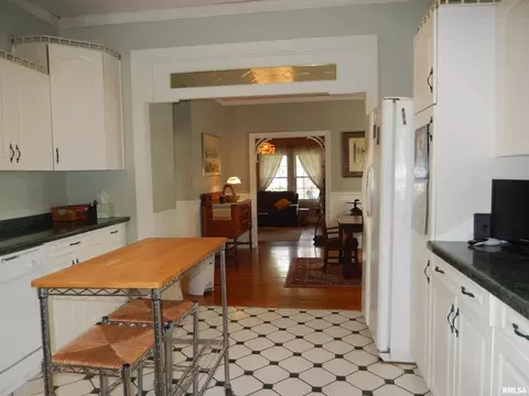 504 S Main St, Anna, IL 62906 photo 24
