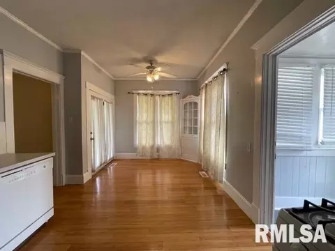 200 S 9th St, Herrin, IL 62948 photo 9