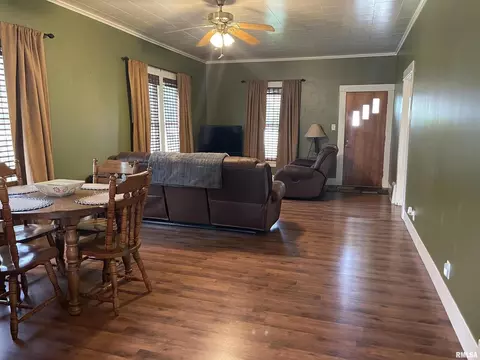 431 S Future St, Marion, IL 62959 photo 6