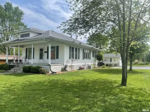 431 S Future St, Marion, IL 62959 photo 2