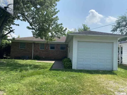 509 W 19th St, Metropolis, IL 62960 photo 4