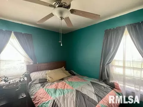 2 Circle Dr, Centralia, IL 62801 photo 6