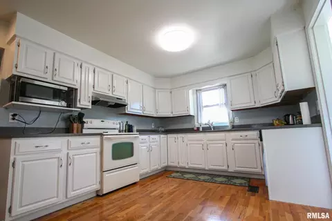 1603 Sunset Dr, Carmi, IL 62821 photo 22