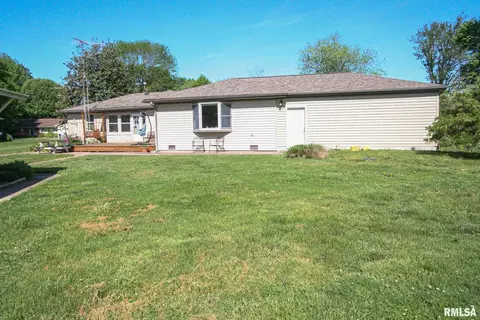 1603 Sunset Dr, Carmi, IL 62821 photo 7