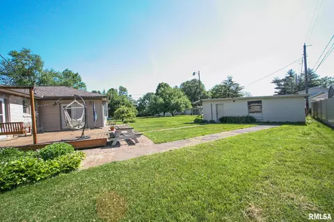 1603 Sunset Dr, Carmi, IL 62821 photo 14
