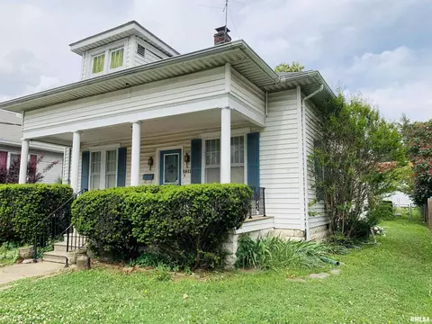 1812 4th St, Eldorado, IL 62930 photo 2