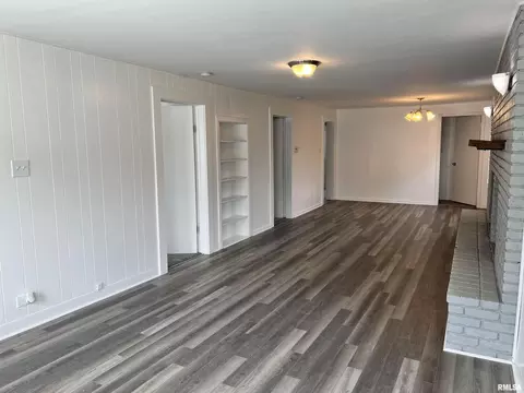 1205 S Park Ave, Herrin, IL 62948 photo 13