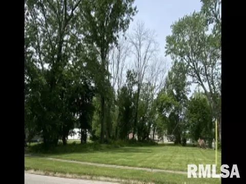 518 N Lincoln St, Centralia, IL 62801