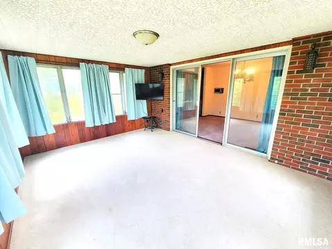 2602 Lincoln Ave, Odin, IL 62870 photo 21