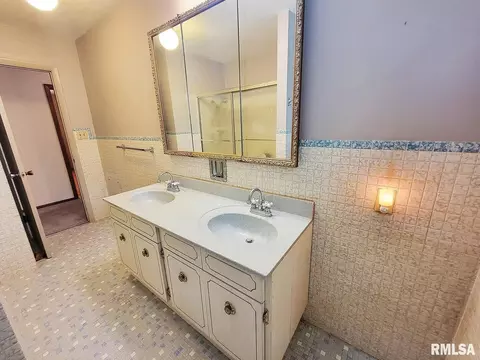 2602 Lincoln Ave, Odin, IL 62870 photo 55
