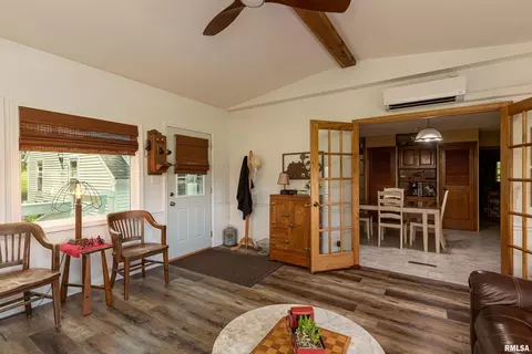 710 Balcom Rd, Anna, IL 62906 photo 8