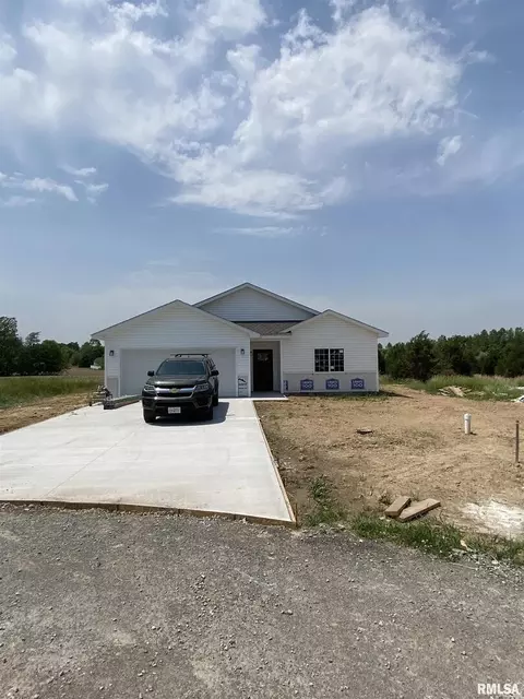 699 Savannah Ave, Herrin, IL 62948 photo 12