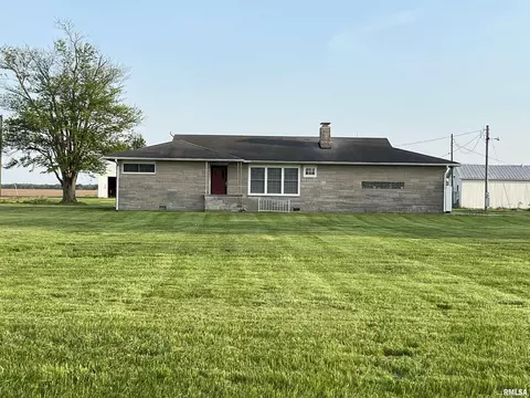 910 Middleton St, Iuka, IL 62849 photo 55