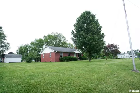 706 4th St, Carmi, IL 62821 photo 8