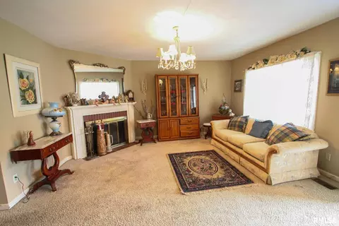 124 11th St, Carmi, IL 62821 photo 7