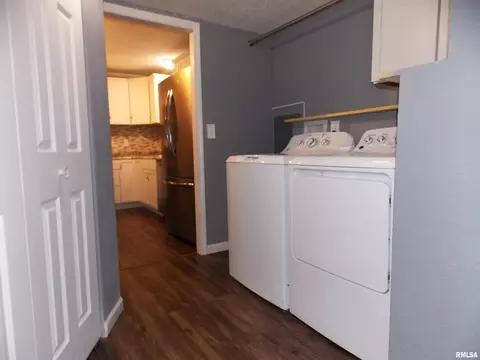 12 Park Lane Dr, Centralia, IL 62801 photo 15