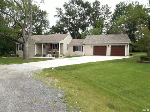 12 Park Lane Dr, Centralia, IL 62801 photo 1