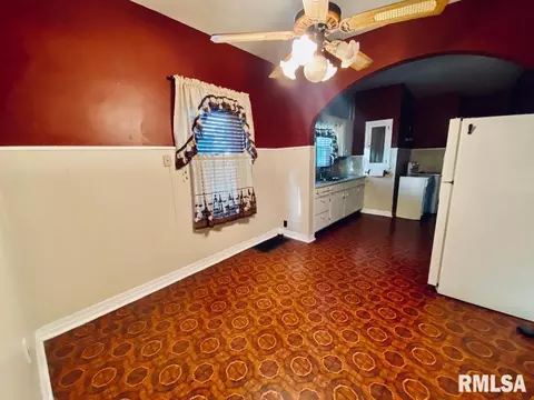 1420 Hester Ave, Centralia, IL 62801 photo 17