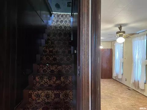 727 S Maple St, Centralia, IL 62801 photo 11