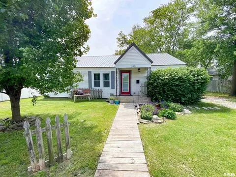 330 S State St, Flora, IL 62839 photo 66