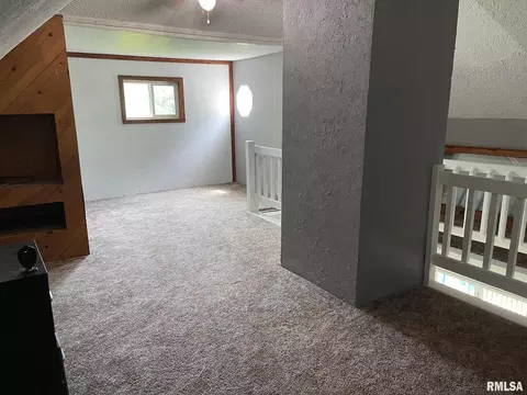 604 N State St, Christopher, IL 62822 photo 26