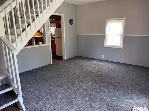 604 N State St, Christopher, IL 62822 photo 5