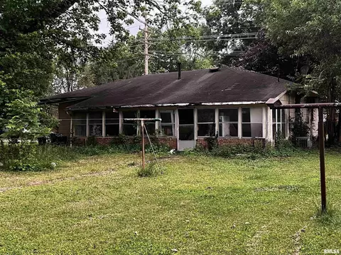 416 N 7th St, Herrin, IL 62948 photo 7