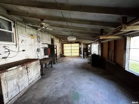 128 E 4th St, Cutler, IL 62238 photo 16