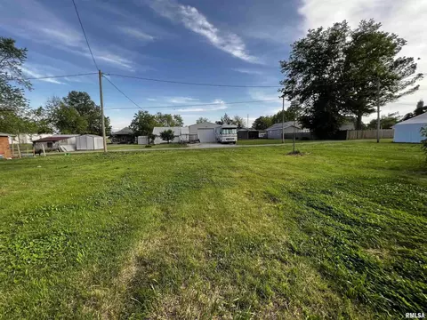 128 E 4th St, Cutler, IL 62238 photo 22