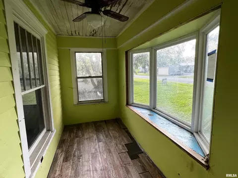 128 E 4th St, Cutler, IL 62238 photo 4