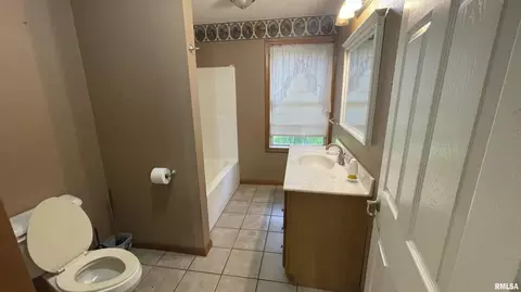 9381 Prairie Ridge Rd, Walsh, IL 62297 photo 24