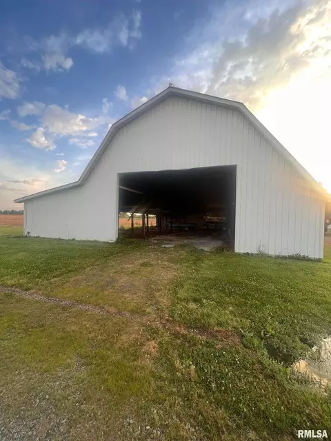 613 E County Road 870, Sims, IL 62886 photo 2