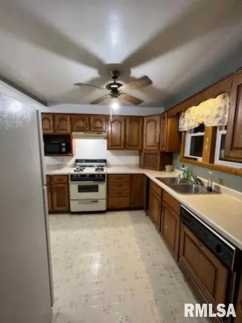 613 E County Road 870, Sims, IL 62886 photo 16