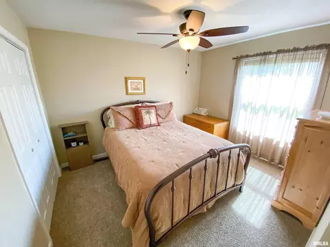 28 Stone Forge Pike Pike, Flora, IL 62839 photo 37