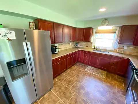28 Stone Forge Pike Pike, Flora, IL 62839 photo 21