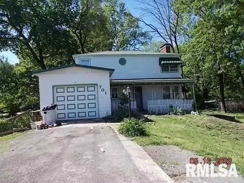 701 E Main St, Salem, IL 62881 photo 1
