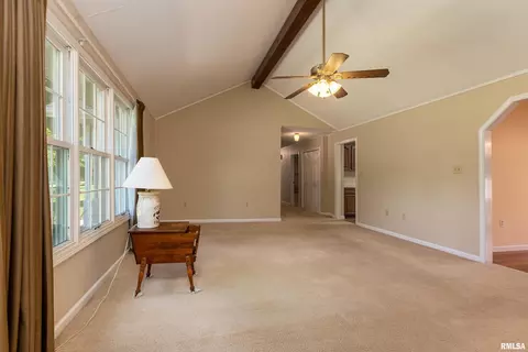 1209 Tanglewood Dr, Herrin, IL 62948 photo 7