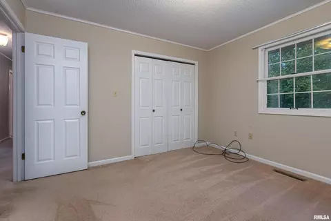 1209 Tanglewood Dr, Herrin, IL 62948 photo 21