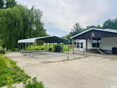 3881 Kell Rd, Centralia, IL 62801 photo 7