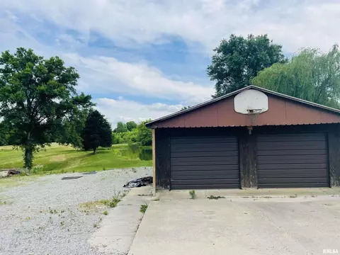 3881 Kell Rd, Centralia, IL 62801 photo 12